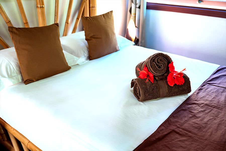 Bungalow Tipanier Lit double Bungalow Tipanier Lit double